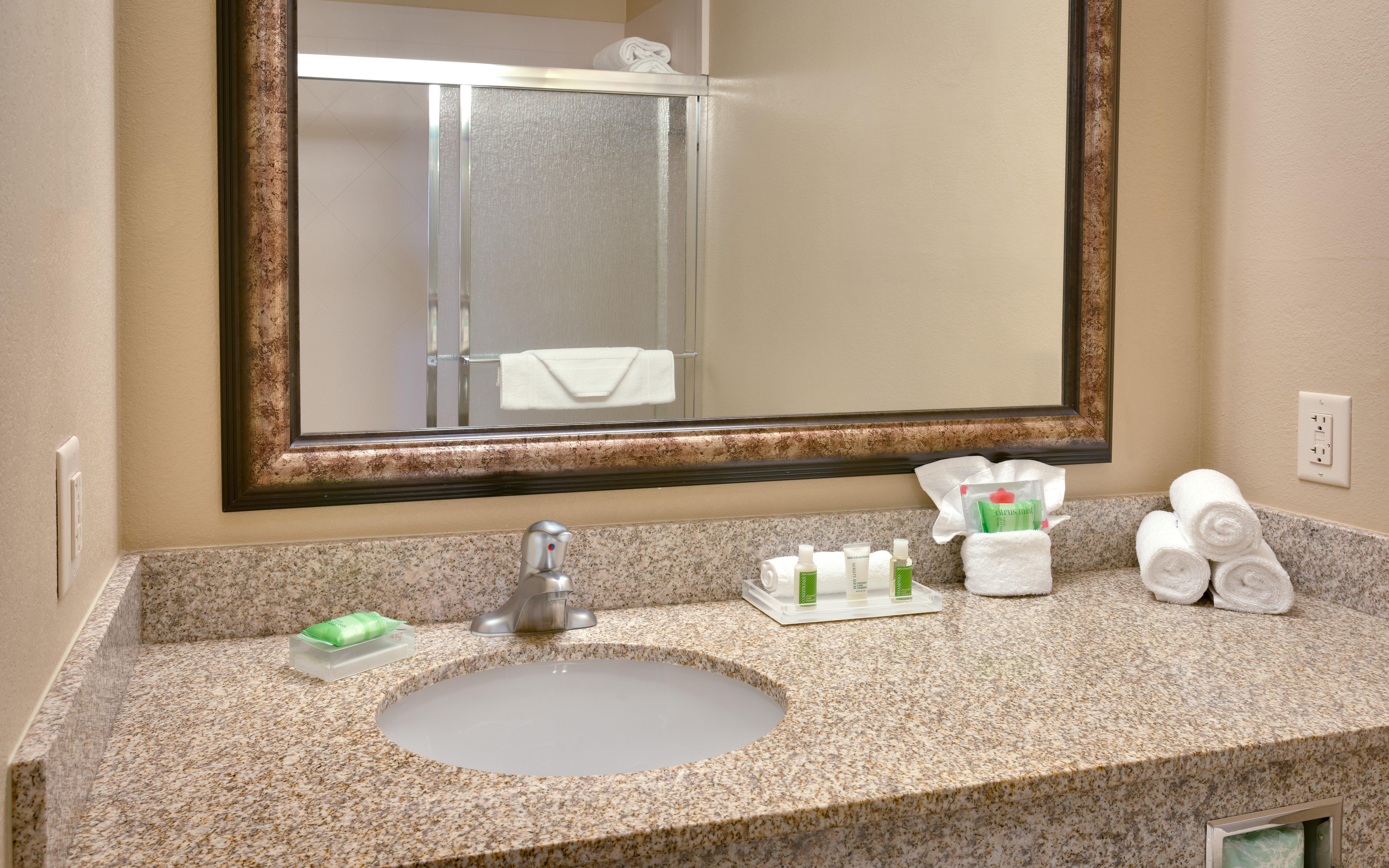 Holiday Inn & Suites Salt Lake City - Airport West By Ihg Dış mekan fotoğraf
